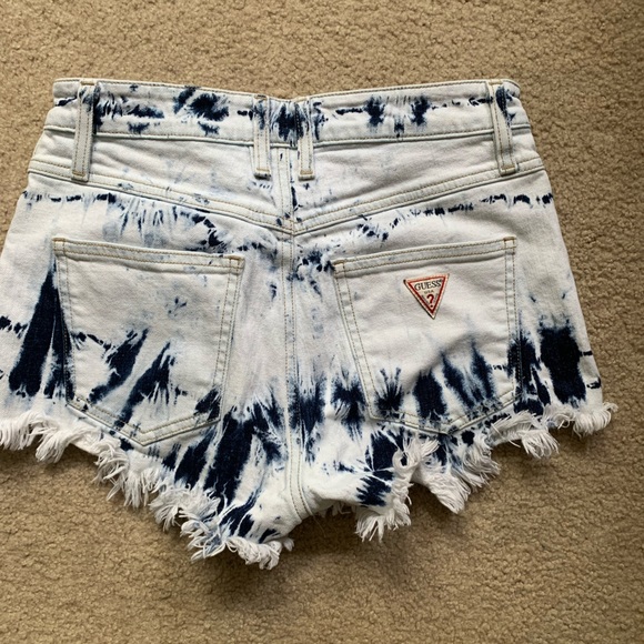 Guess Tye-Dye jean shorts - Picture 2 of 2